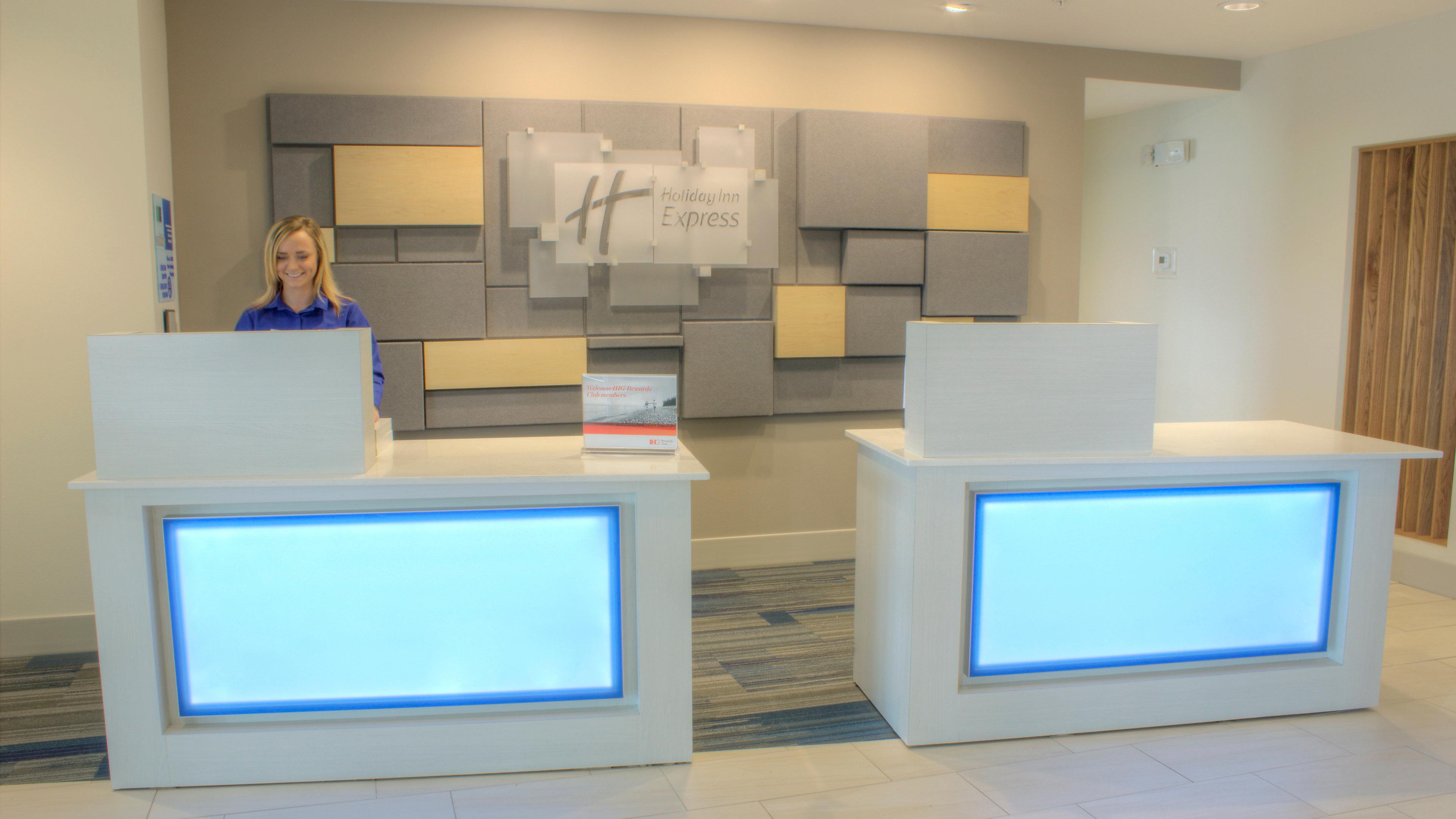 Holiday Inn Express Spencer By Ihg Exterior photo